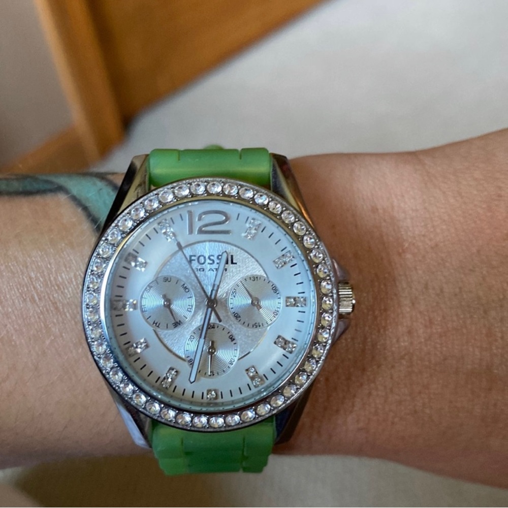 New FOSSIL WATCH